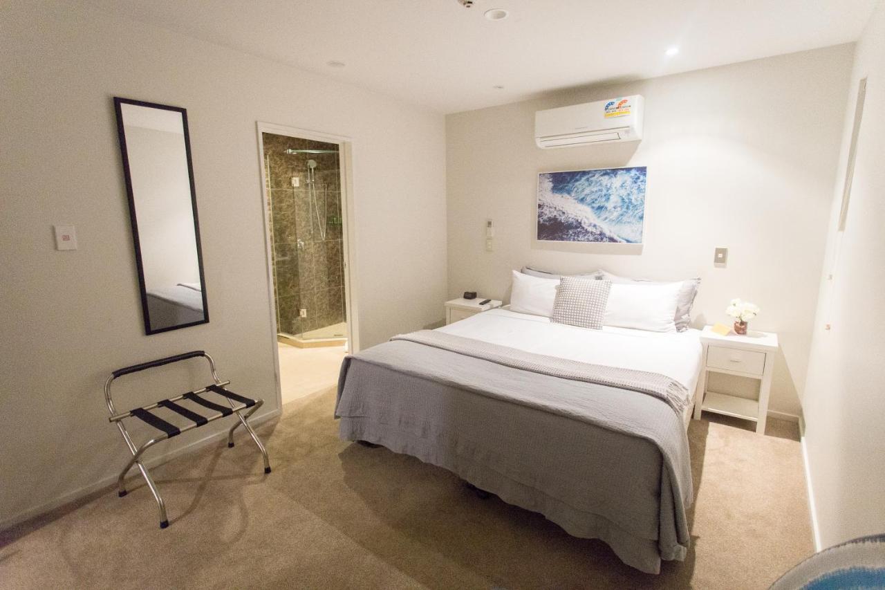 Colombo Lodge Hotel Christchurch Esterno foto